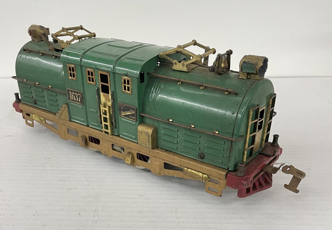 American Flyer 4637 Shasta Electric: Standard Gauge. Nice paint with operating bell. Lights are fatigues, rewheeled & rewired. Would benefit from a cleaning and shows light play wear.