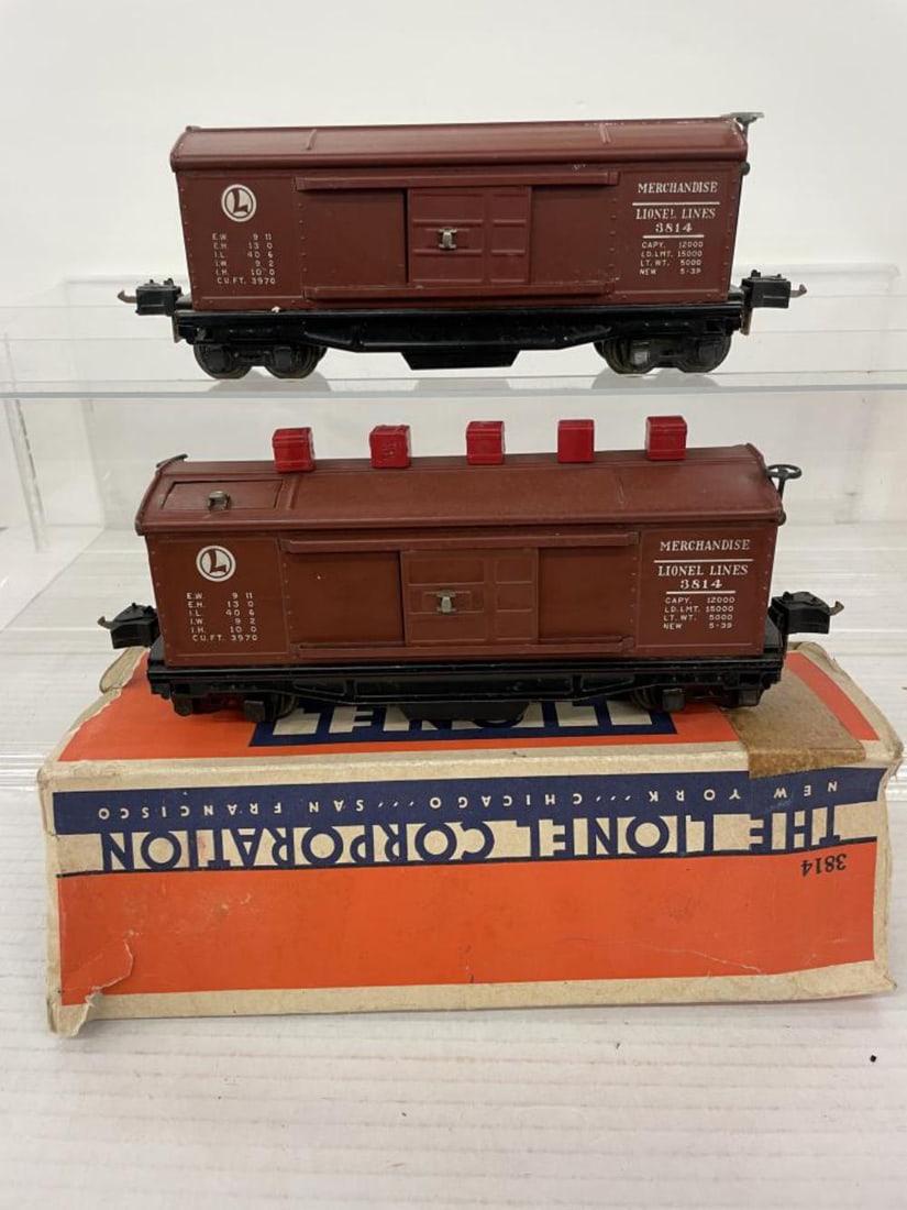 2 Clean Lionel 3814 Operating Merchandise Cars (1 of 5)