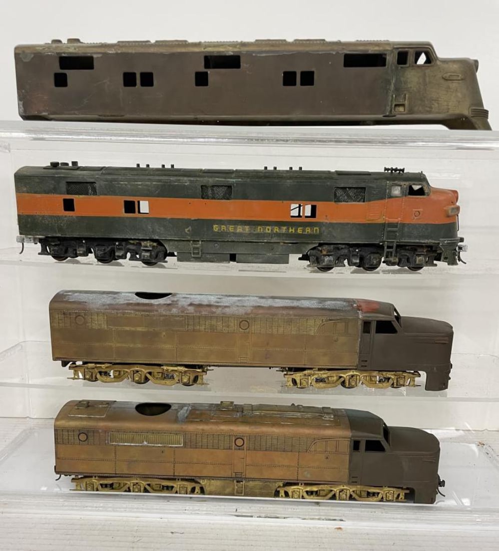 3 1/2 Central Loco Works, Brass O Scale Diesels (1 of 5)