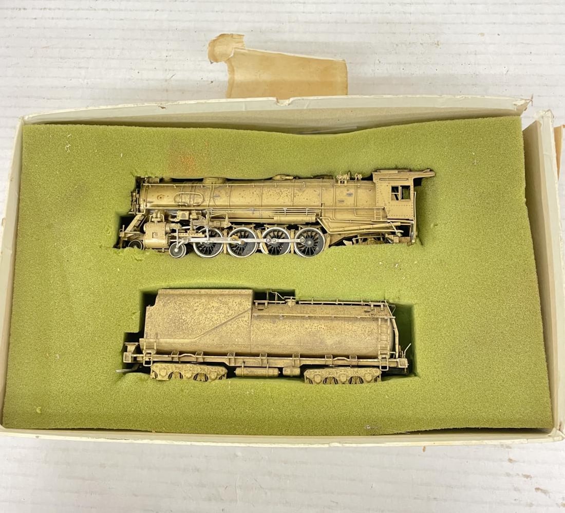 Boxed GEM HO Brass J2 Steam Locomotive (1 of 3)