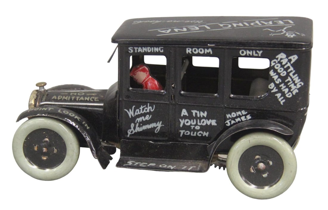 Strauss Wind Up Tin Litho Leaping Lena Crazy Car (1 of 5)