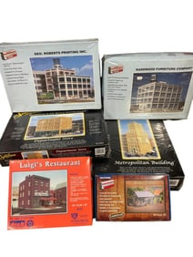 6 Plastic Structure Kits