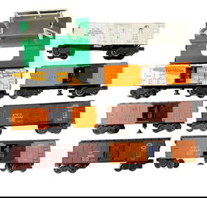 7 Lionel Freight Cars (1 of 3)