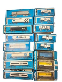 16 Marklin HO Freight Cars