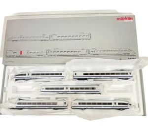 Marklin HO 37782 AVE Hi Speed Train