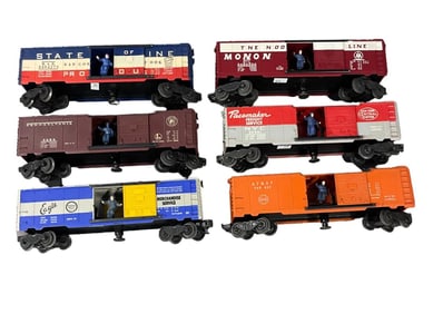 6 Lionel Operating Boxcars