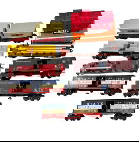 9 Lionel Freight Cars (1 of 7)