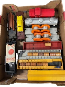 10 Lionel Freight Cars