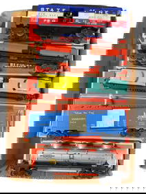 5 Boxed Lionel Freight Cars (1 of 2)