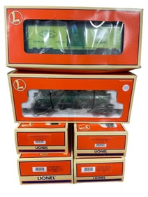 6 Lionel AEC Style Cars