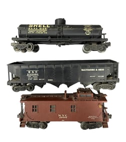3 Lionel Semi-Scale Freight Cars