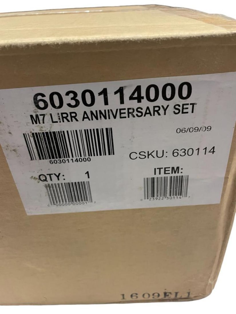 Lionel 30114 LIRR Anniv Starter Set (1 of 2)