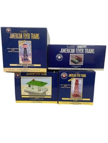 4 American Flyer Lionel Accessories