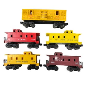 5 Late UNRUN Lionel Freights