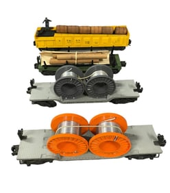 4 UNRUN Lionel Freight Cars