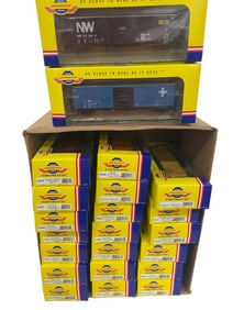 21 Genesis HO 50Ft Boxcars