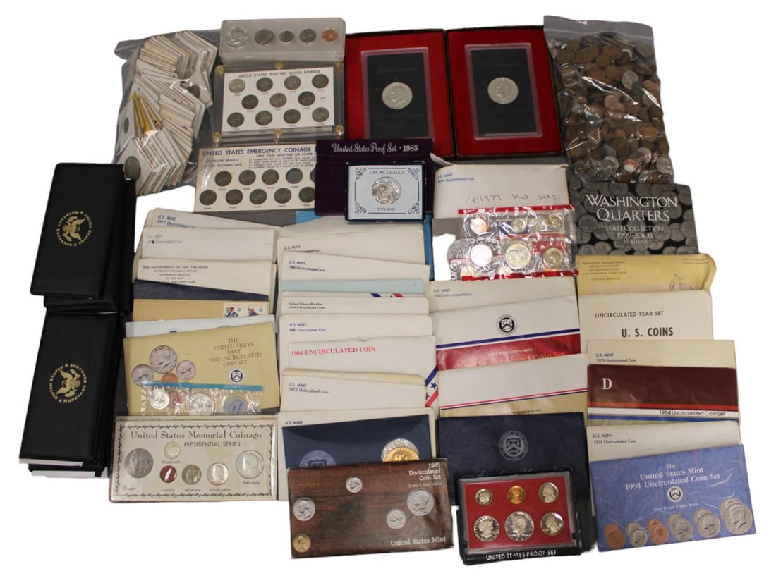 Balance of Estate Coin and Currency Collection (1 of 10)