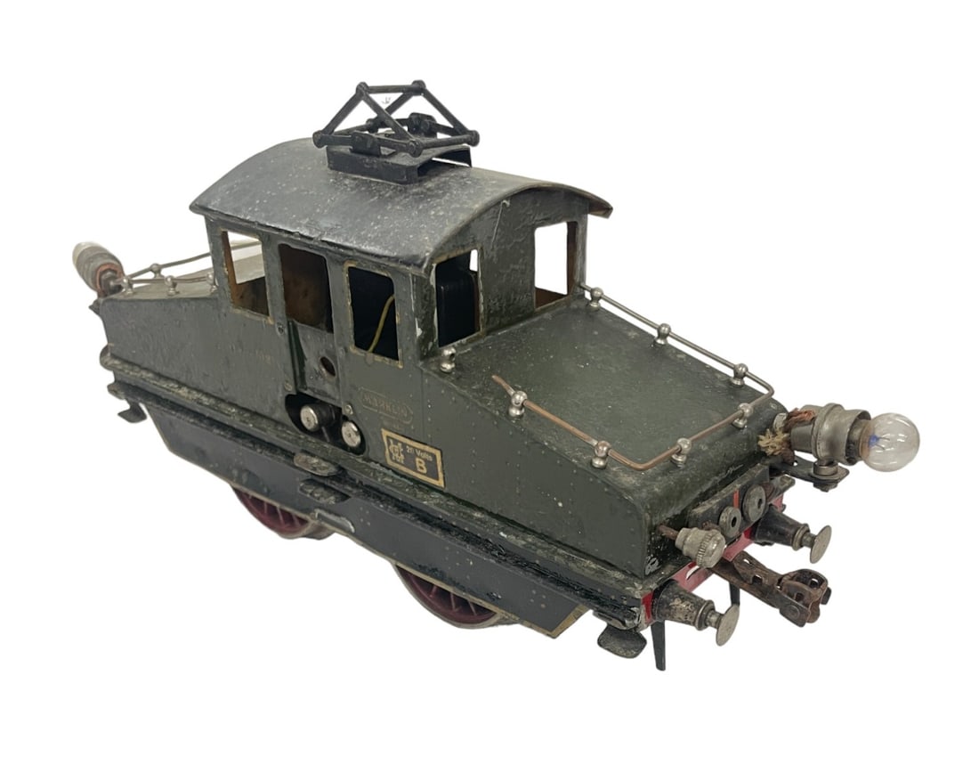 Marklin 13021 Steeple Cab Electric (1 of 4)