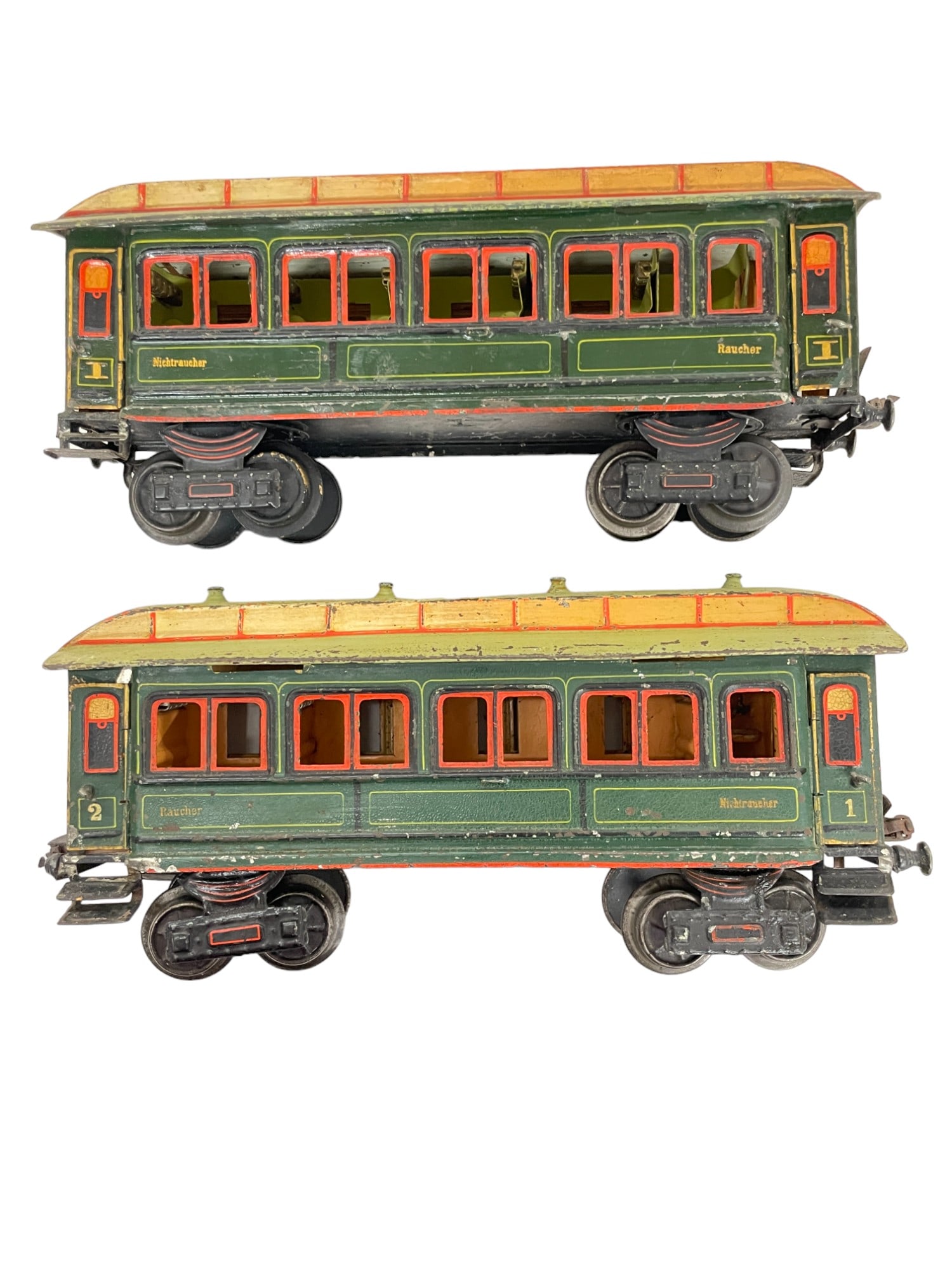 2 Marklin Hand-Painted 1841/1 Coaches (1 of 7)