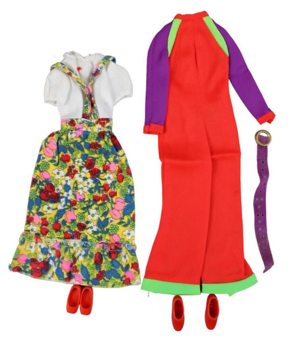 (2) Vintage Barbie Outfits #8620 & 3423 (1 of 1)