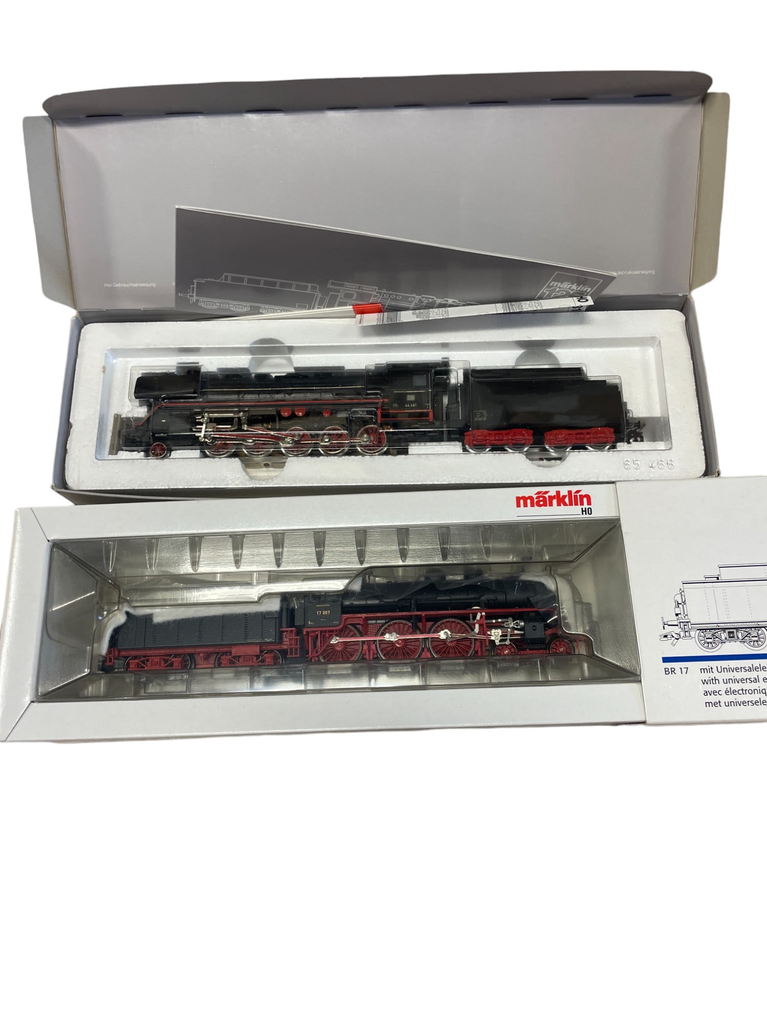 2 Marklin HO Steam Locos, 1 Digtal (1 of 2)