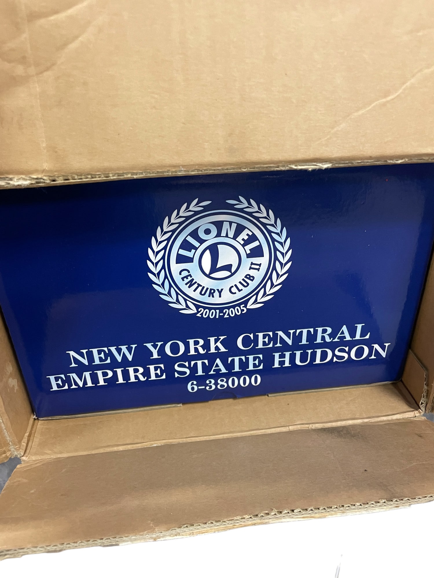 Lionel Century Club 38000 Empire State Hudson (1 of 2)