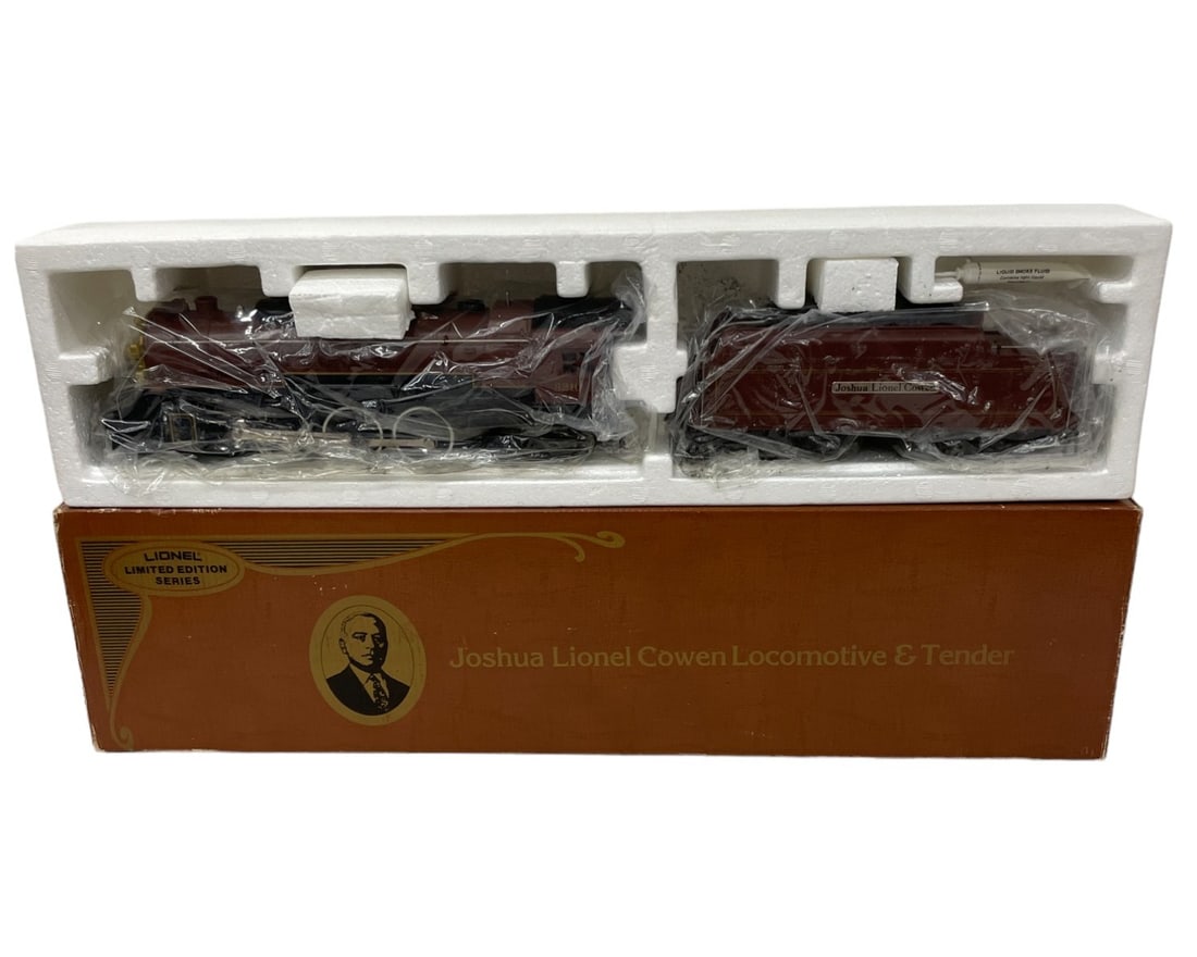 Lionel MPC 8210 JLC Steam Loco (1 of 3)