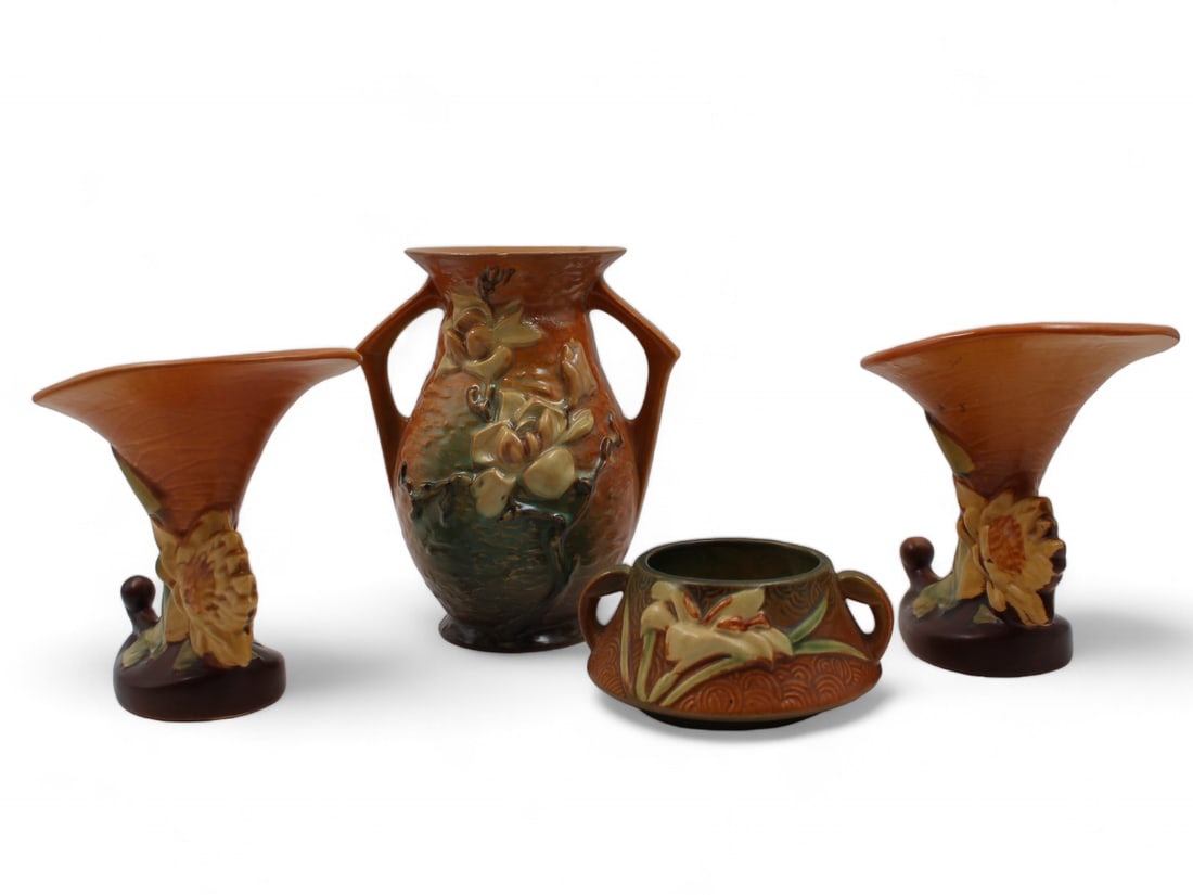 (4) Roseville Pottery (1 of 7)