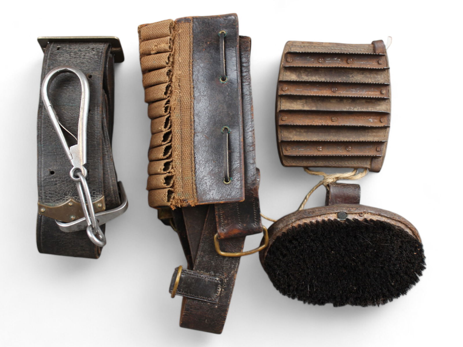 Indian Wars Cavalry Belts and Brushes (1 of 7)