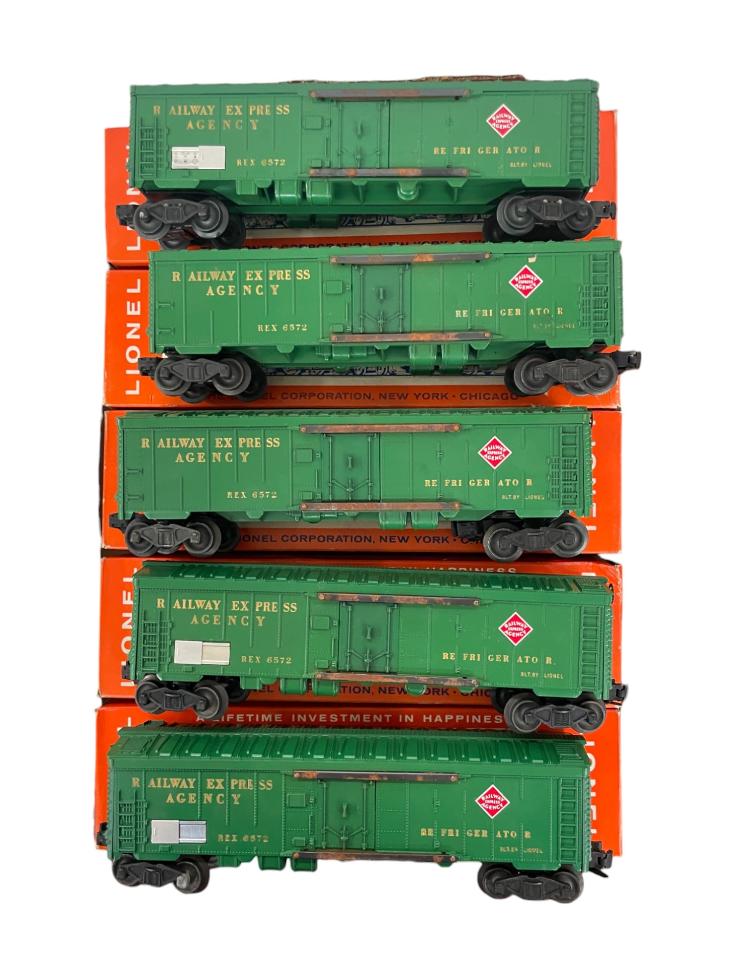 5 LN Boxed Late Lionel 6572 Reefers (1 of 5)