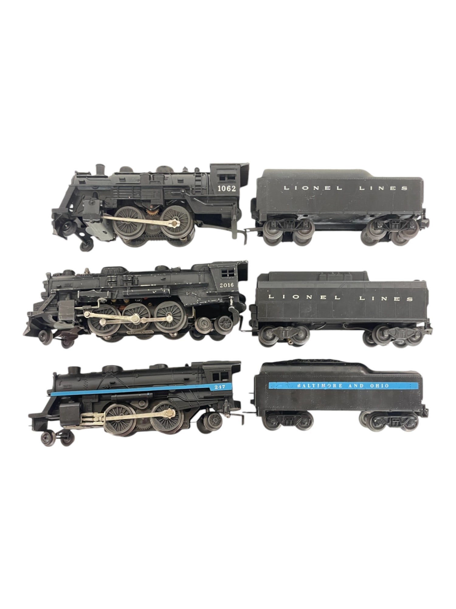 Lionel 2016, 247 & 1060 Steamers: Includes a 2016 Loco with 6026W whistling tender; Nice 247 Switcher; 247T B&O tender; 1060 Steamer; 1050T tender. Rest show light to moderate play wear.