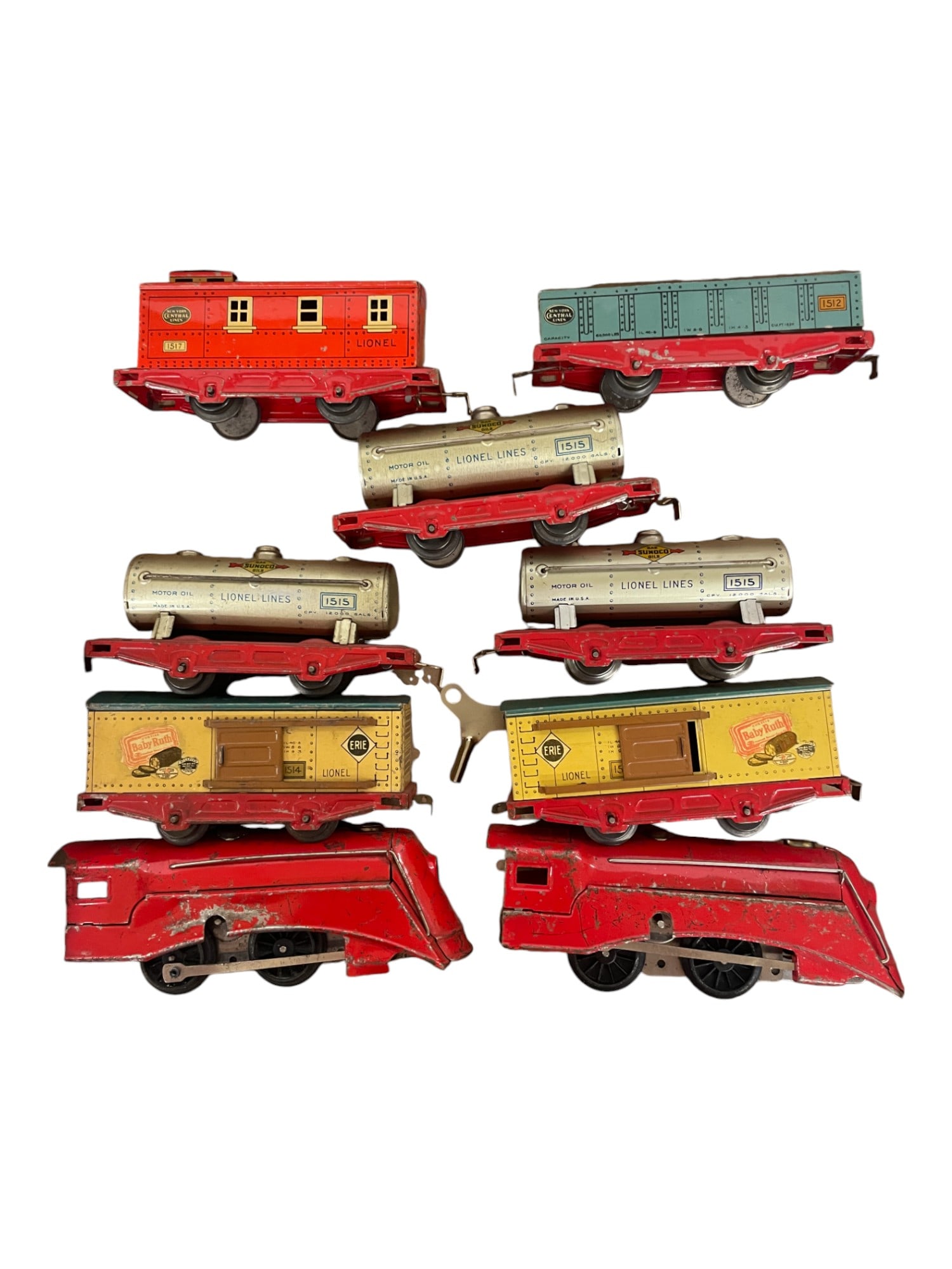 9 Lionel Mechanical Trains (1 of 3)