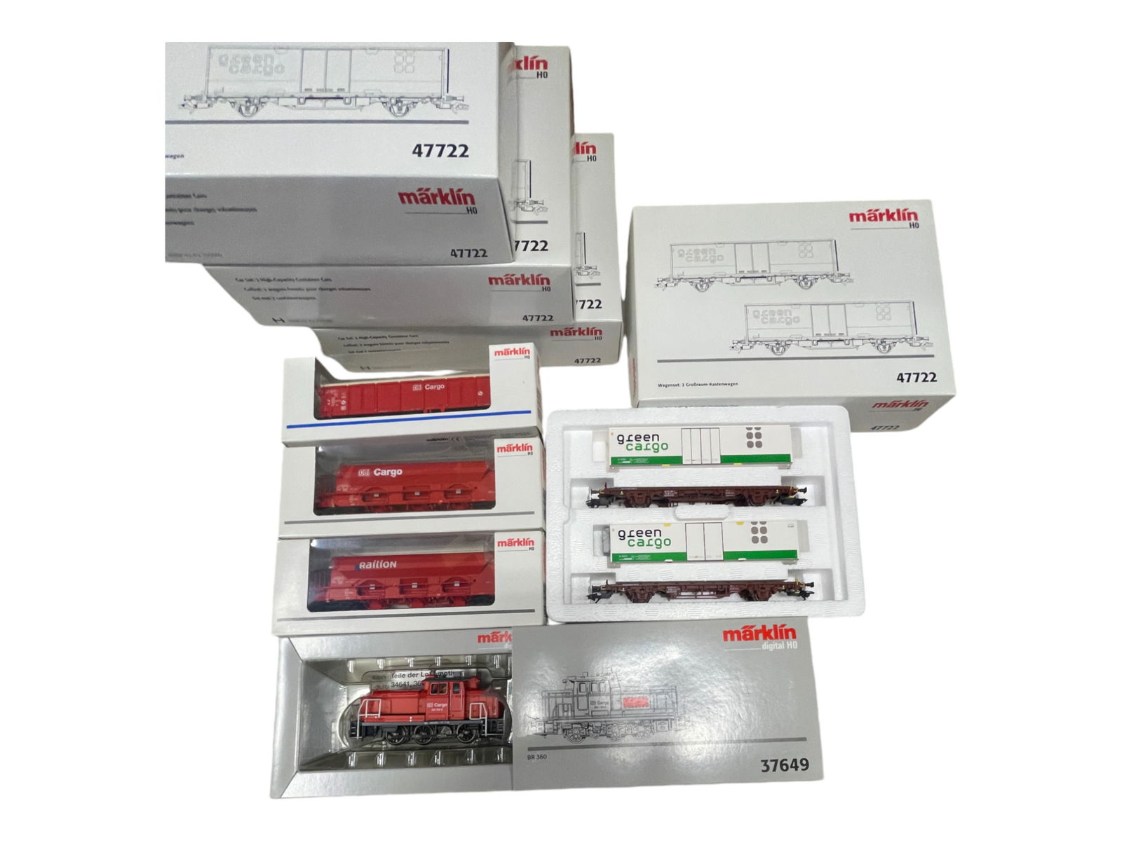 9pc Marklin Digital HO DB Cargo Train (1 of 4)