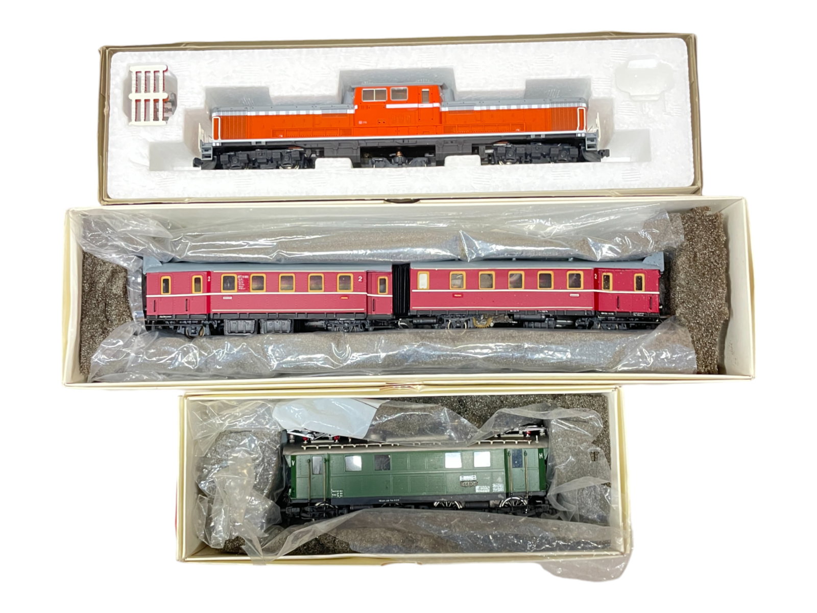 3 European HO Locomotives (1 of 6)