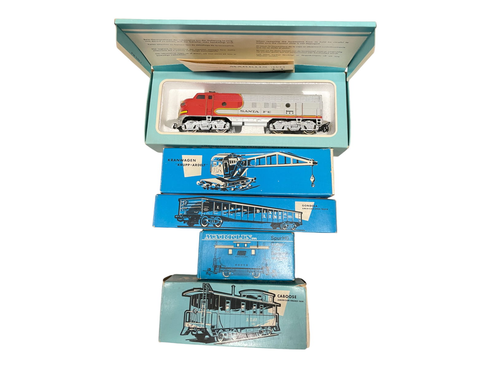 5pc Vintage Marklin HO US Diesel Freight (1 of 3)