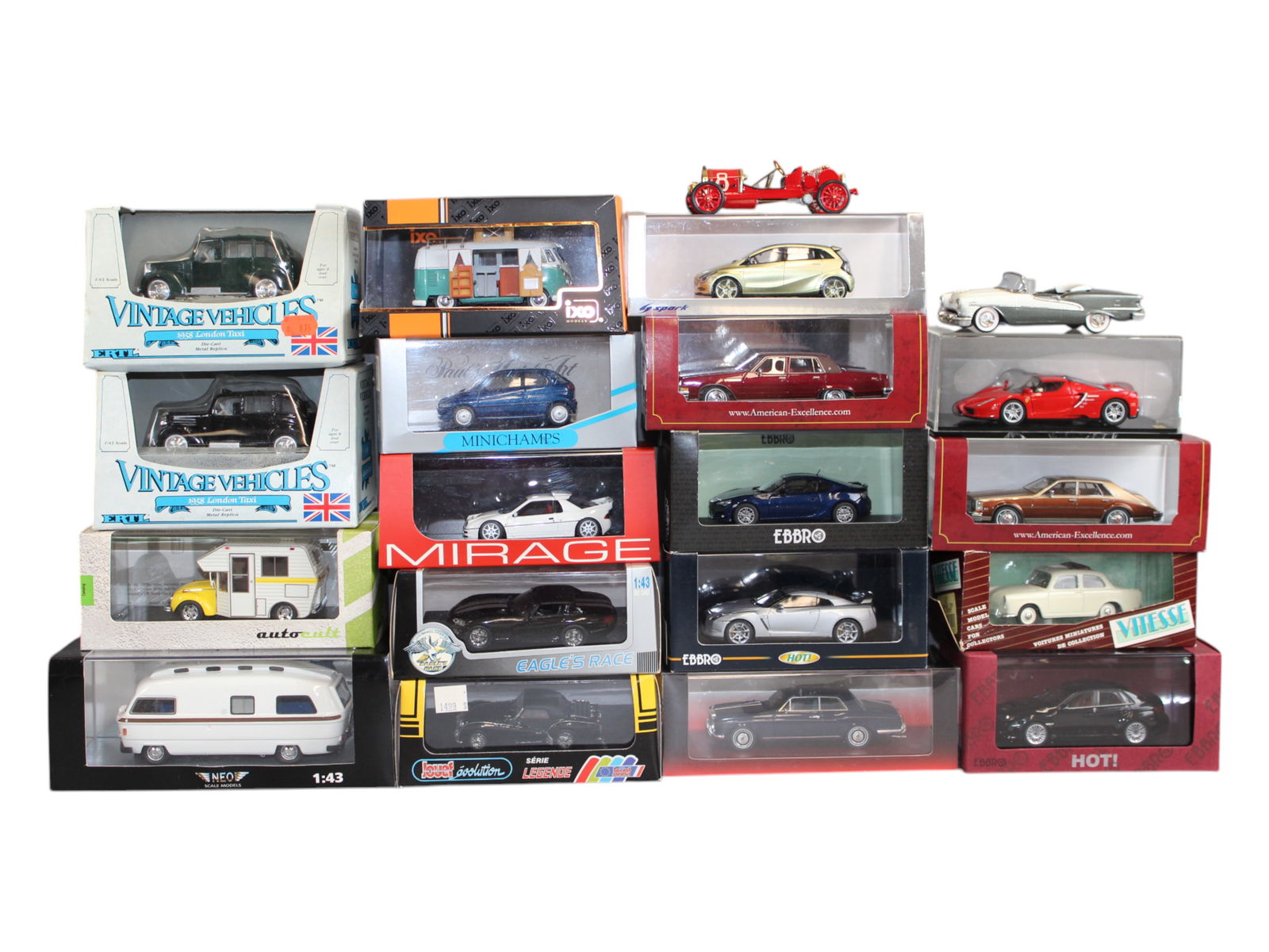 Boxed Diecast Layout Vehicles (1 of 3)