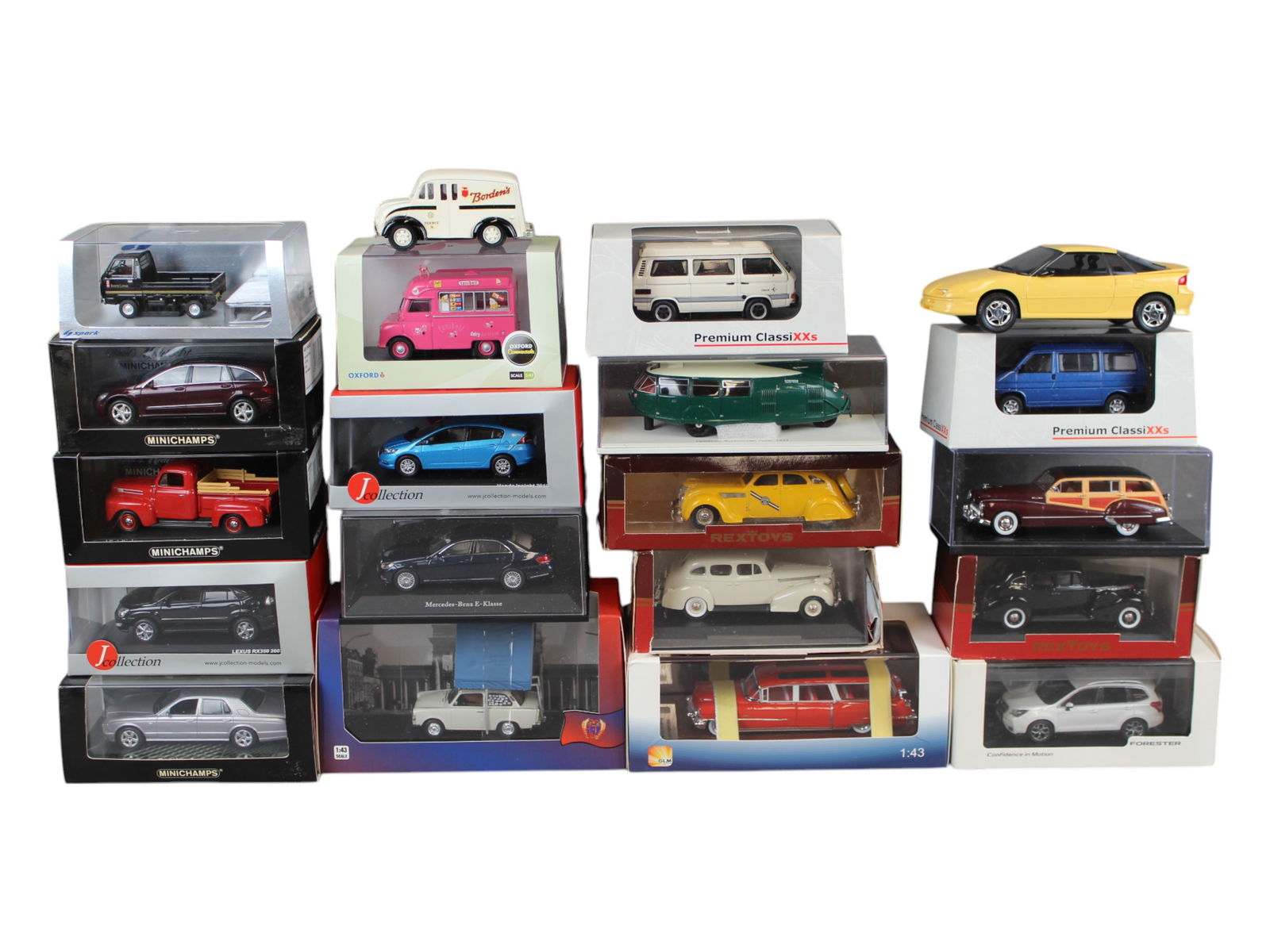 Boxed Diecast Layout Vehicles (1 of 3)