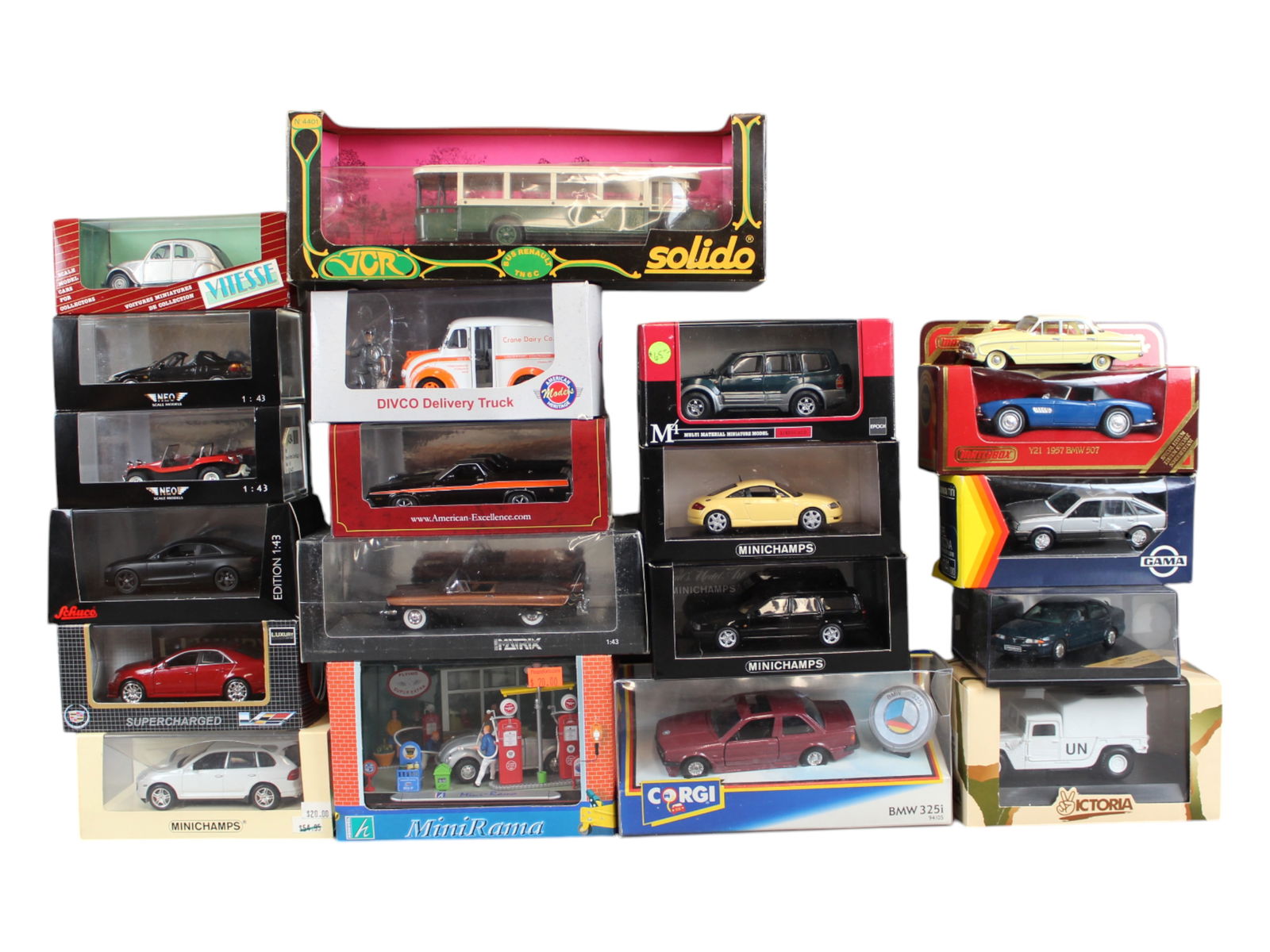 Boxed Diecast Layout Vehicles (1 of 3)