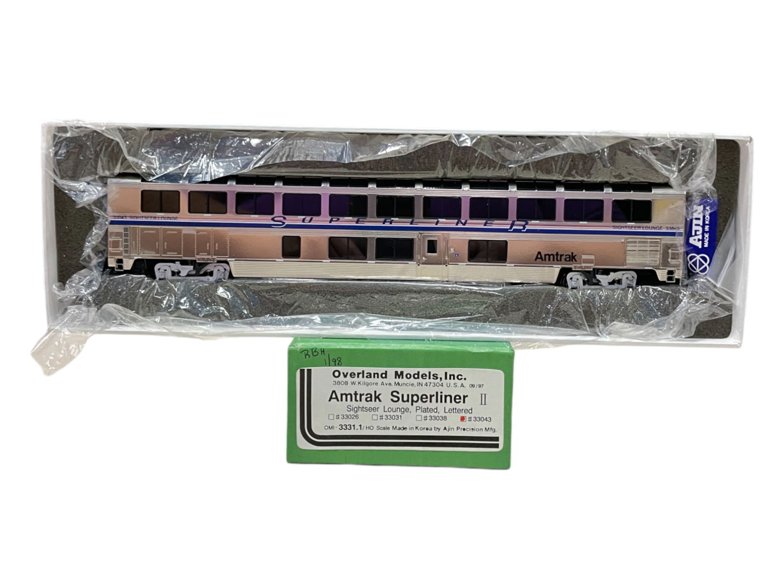 Overland HO Brass Amtrak Superliner II (1 of 4)
