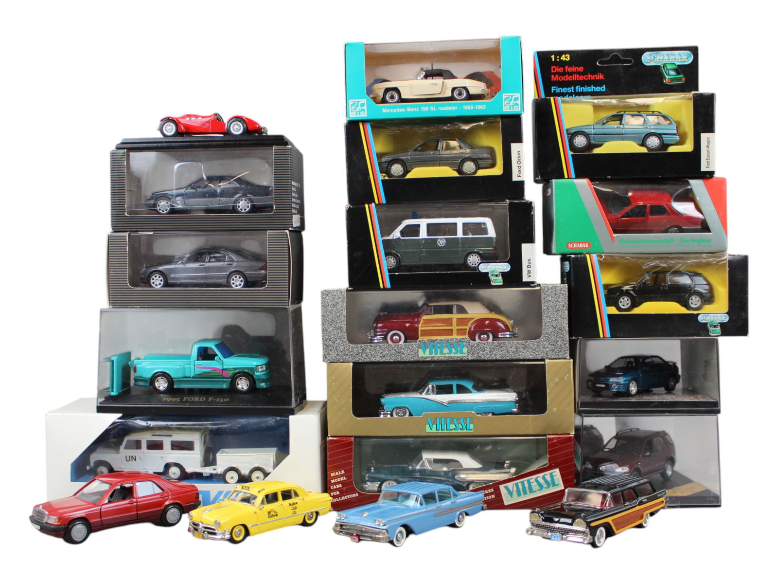 Boxed Diecast Layout Vehicles (1 of 3)