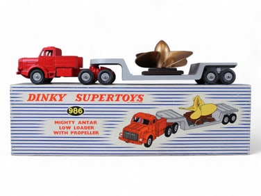 Dinky Supertoys 986 Mighty Antar Boxed