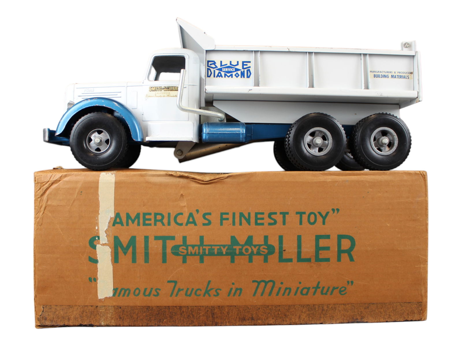 Boxed Smith Miller Blue Diamond Mack Dump Truck (1 of 9)