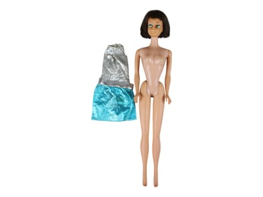 Barbie Brunette American Girl & #1820 Zoku