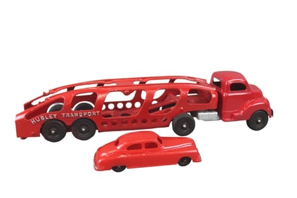18" Hubley Diecast Transport Carrier with Car