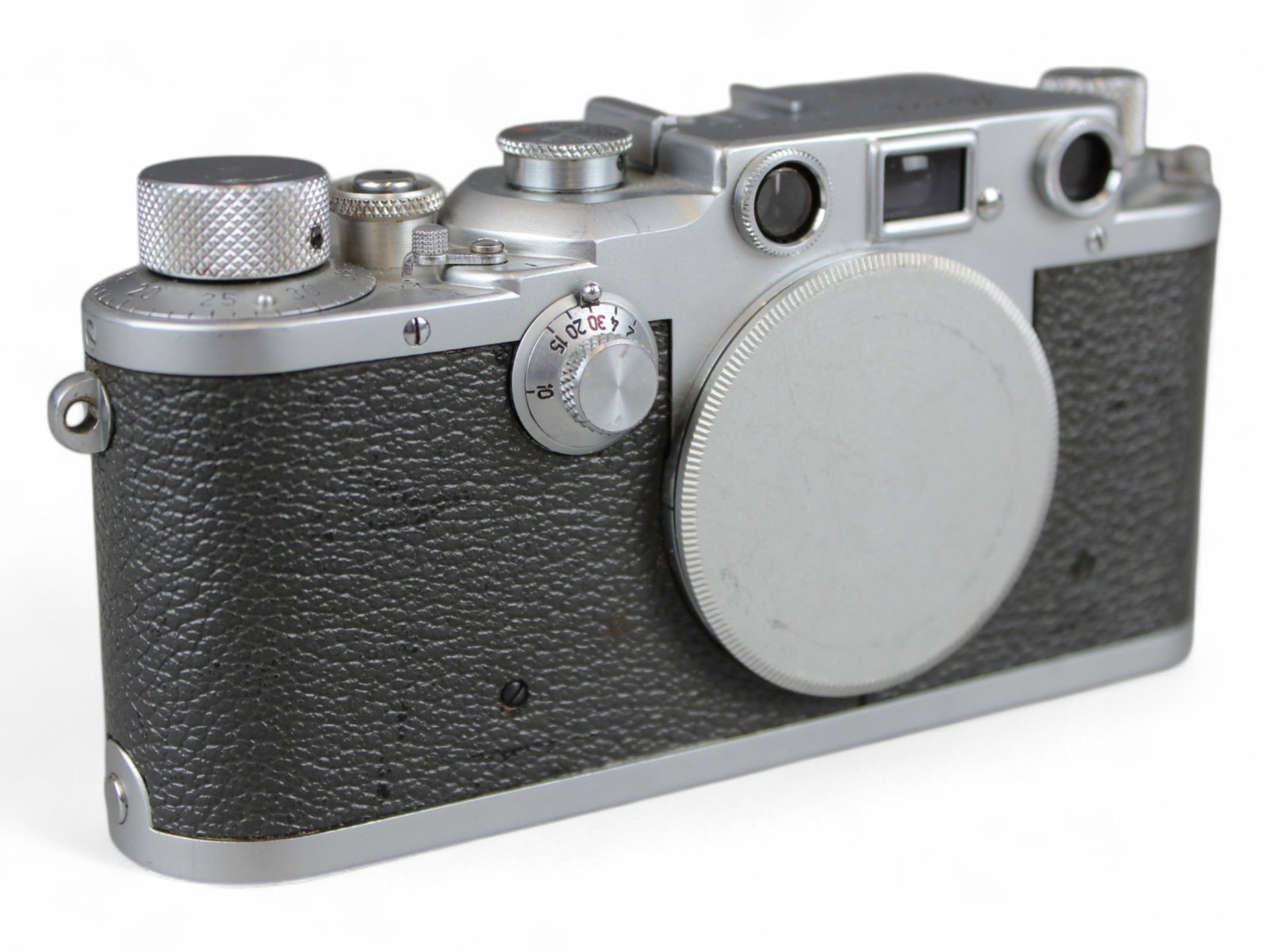 Leica IIIc Camera: Leica IIIc camera, serial number 392512, ca. 1943-1946. From single owner, lifetime Leica and photographica collection.