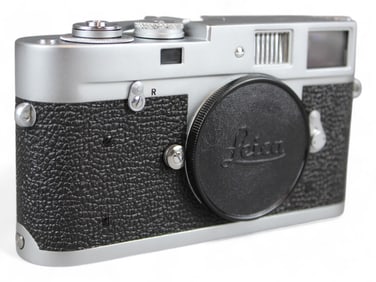 Leica M2 Camera