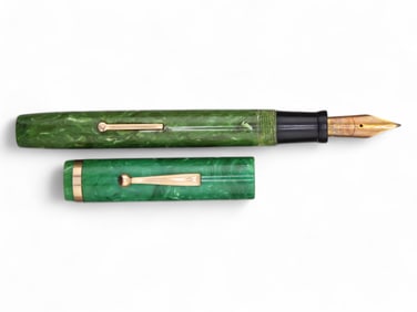 Artcraft Mint Oversized Fountain Pen