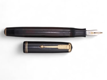 Parker Vacuum Filler Crystal Fountain Pen
