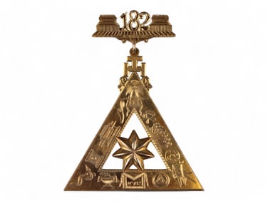 Gold Masonic Presentation Badge Identified