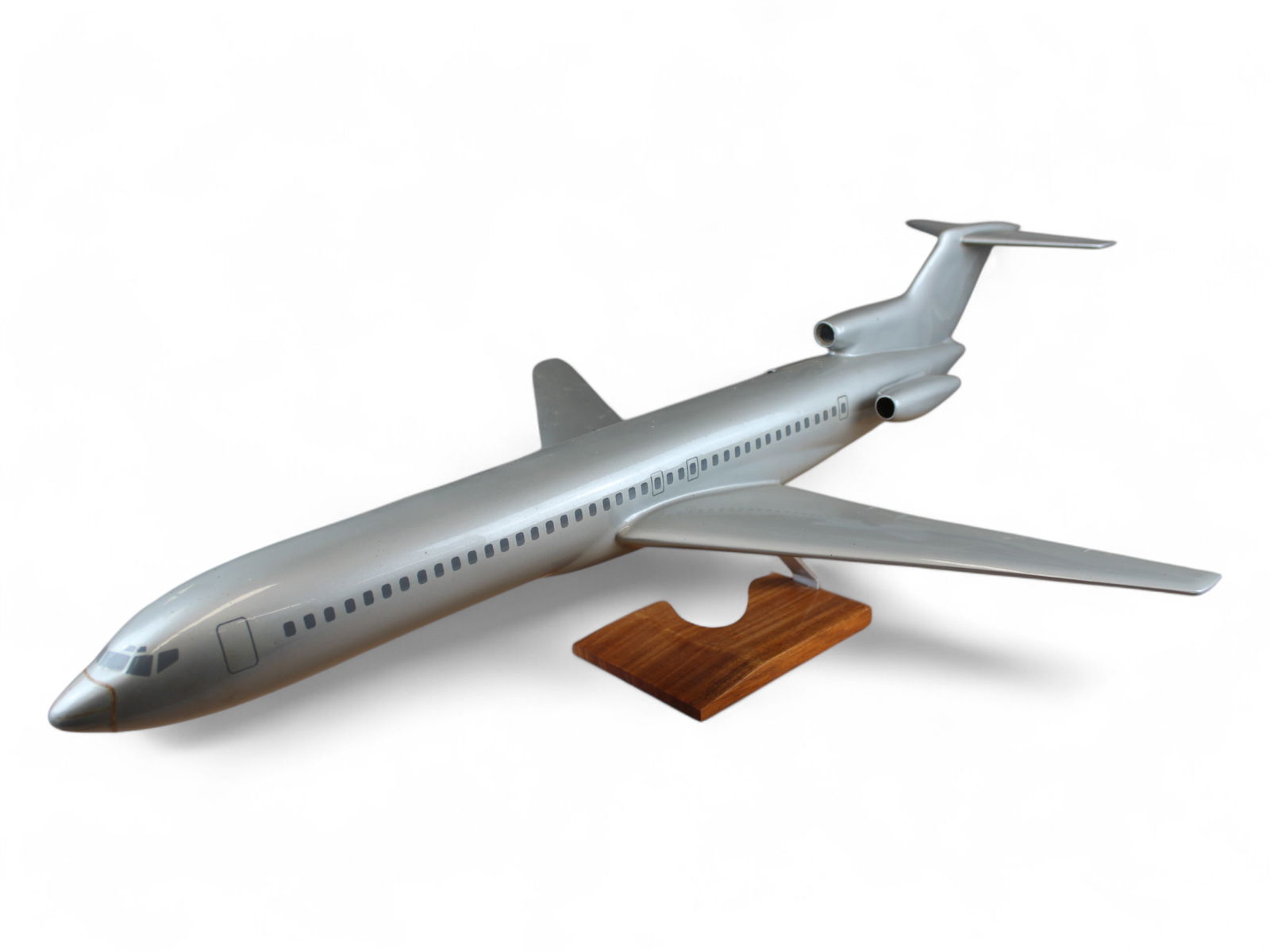 Unmarked Large Desk Model Airplane: Unmarked large desk model plane. Approx. 33 inches long, 25'' wingspan.